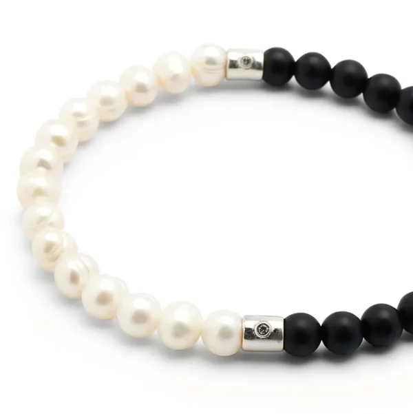 Pearl & Onyx Beaded Flex Bracelet
