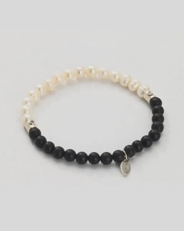 Pearl & Onyx Beaded Flex Bracelet